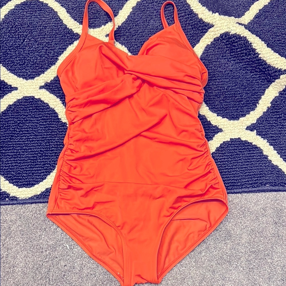 Jantzen Swimsuit One Piece with ruched front retro style